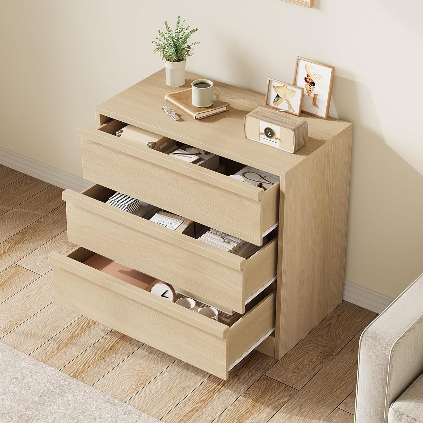 Natural Oak 3-Drawer Dresser With Generous Storage